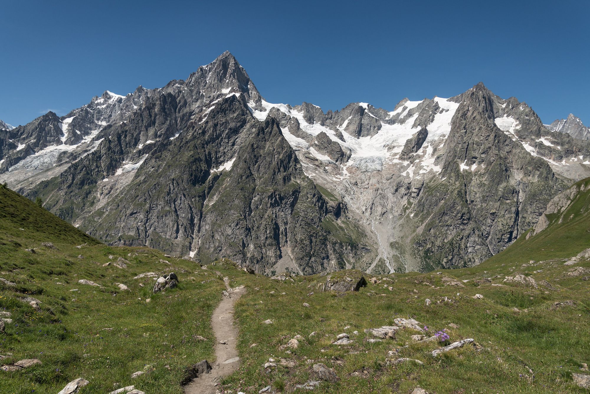 Tour du Mont Blanc — Les Contamines to Courmayeur