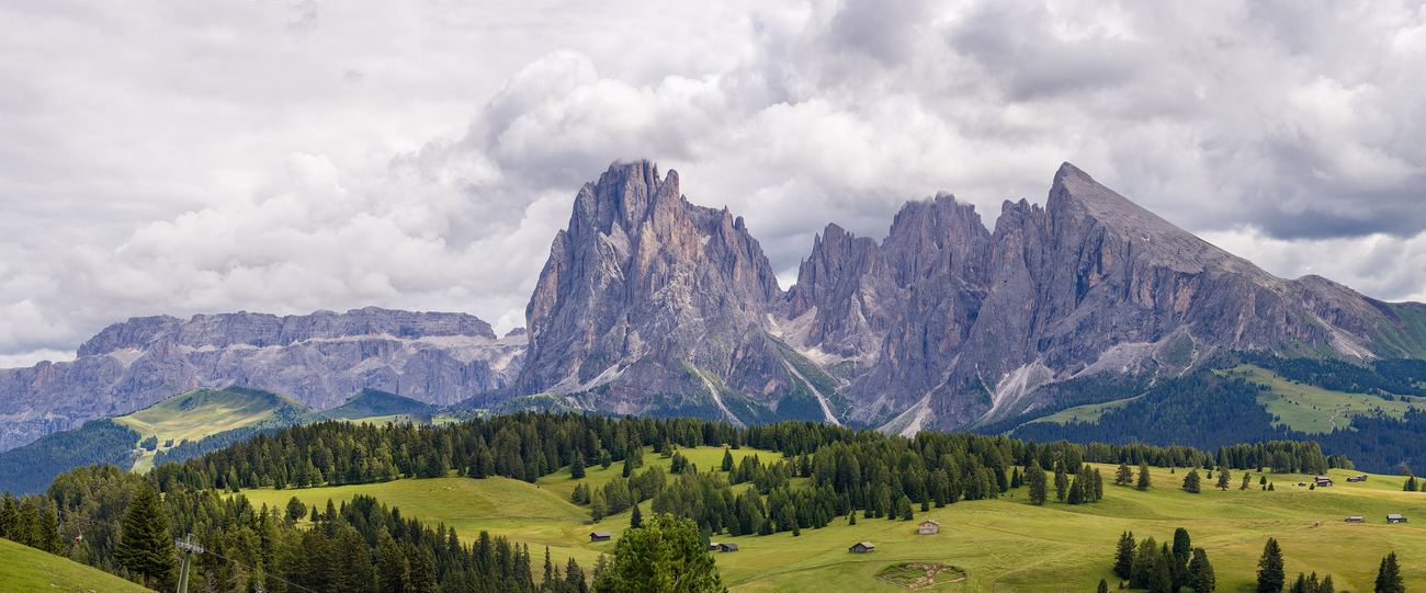 The plateau and the Sella group